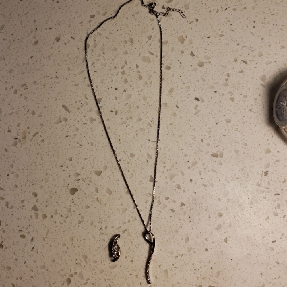 Zales Pendent